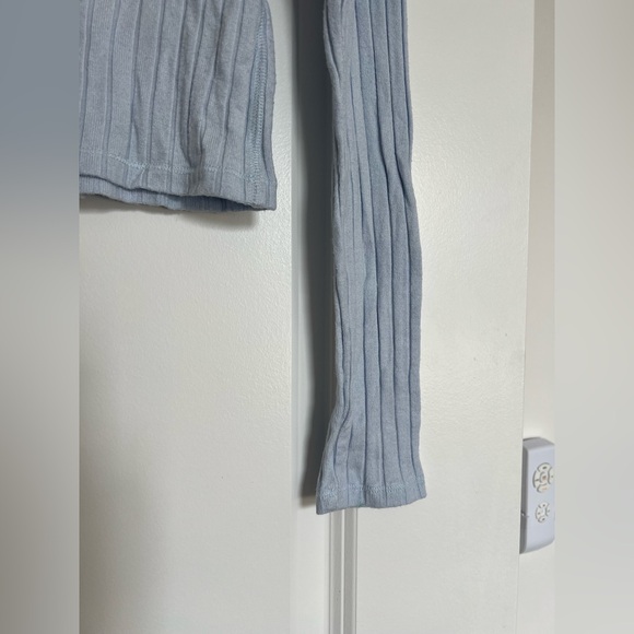Light Blue A&F Ribbed Cardigan - Picture 6 of 9